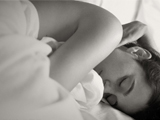 夏季睡不着 安眠妙招找回好梦