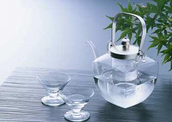 喝温开水能解酒