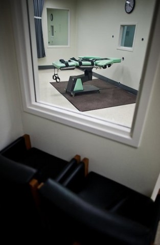 记者密探死刑注射 记者密探死刑注射