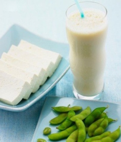 牛奶PK酸奶 究竟哪个更健康？