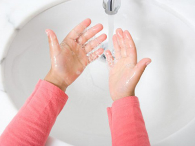 洗手可以控制耐药菌的传播