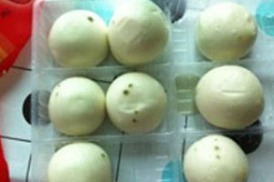 三全豆沙包保质期内发霉 食品霉变究竟谁之过？