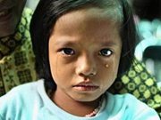 全程揭秘印尼少女阴部割礼手术