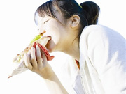 女性远离肌肤衰 饮食注意七误区