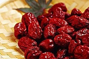 女性多吃红枣 养生防病好处多