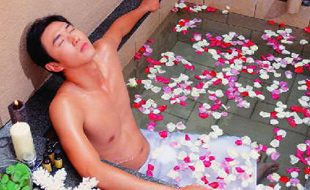 清爽泡澡 洗出男人夏季健康