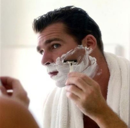 惊！男性寿命与刮胡子有关