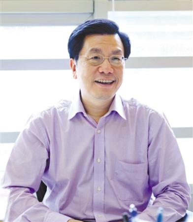 李开复病中和工友视频告别 祝恩师教师节快乐