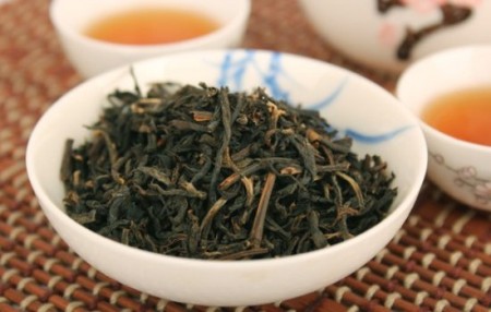 茶叶渣的十大神奇妙用 茶叶渣的十大神奇妙用