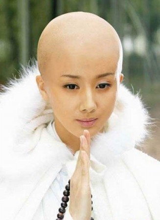 光头才是检验美貌的标准 明星光头造型盘点