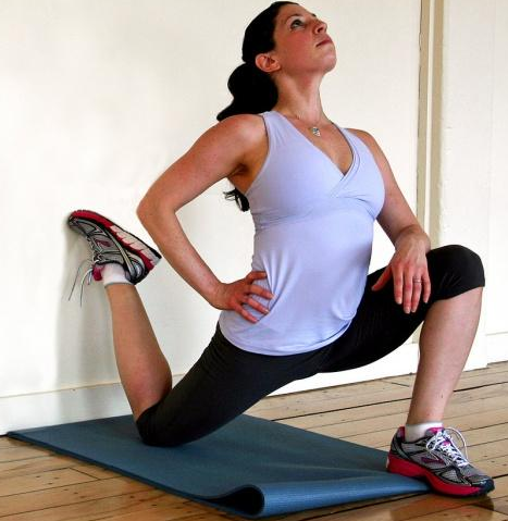 瑜伽减肥四项运动 全身变瘦