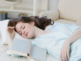 女人24种睡眠方式 加速衰老