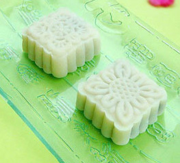 自制月饼 手把手教你做冰皮月饼 自制月饼 手把手教你做冰皮月饼